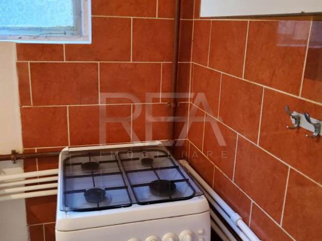 Casă vânzări în Romani