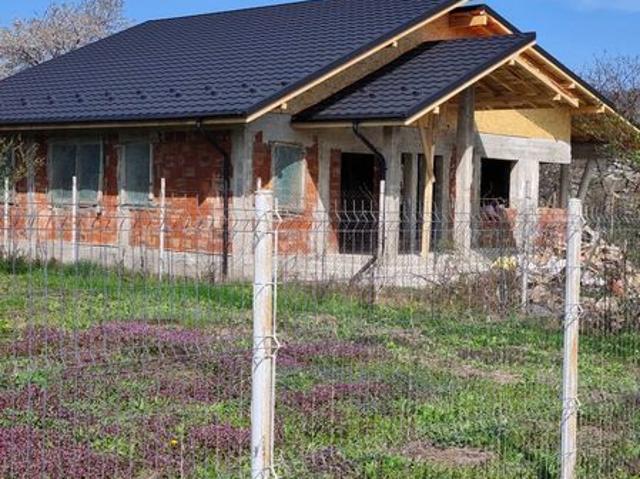 Casă vânzări