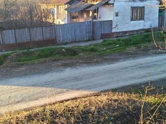Casă vânzări