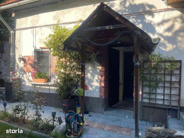 Casă vânzări