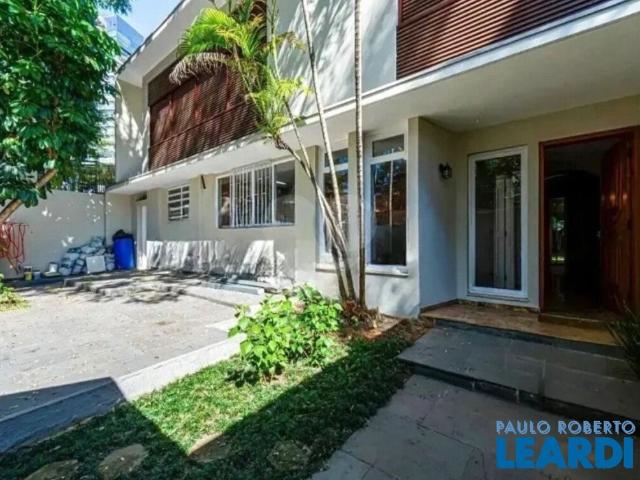 Casa aluguel em Região Imediata de São Paulo, Região Metropolitana de São Paulo