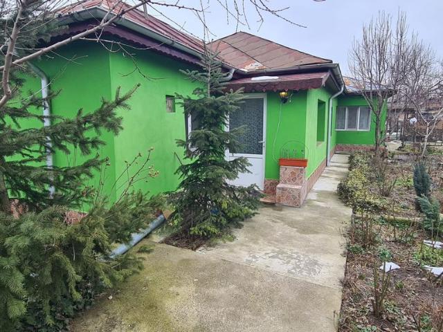 Casă vânzări