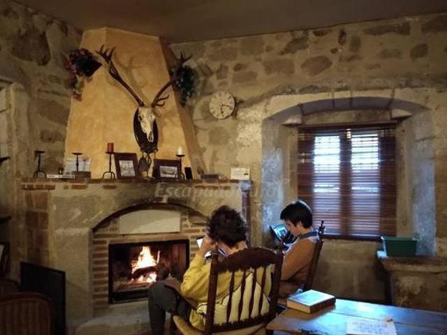 Casa en alquiler en Santa Cruz De La Sierra, Extremadura