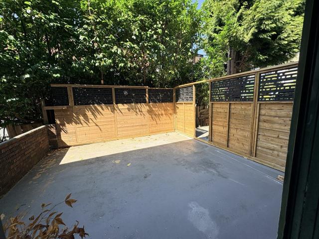 Apartment for rent in Lower Lonsdale, North Vancouver