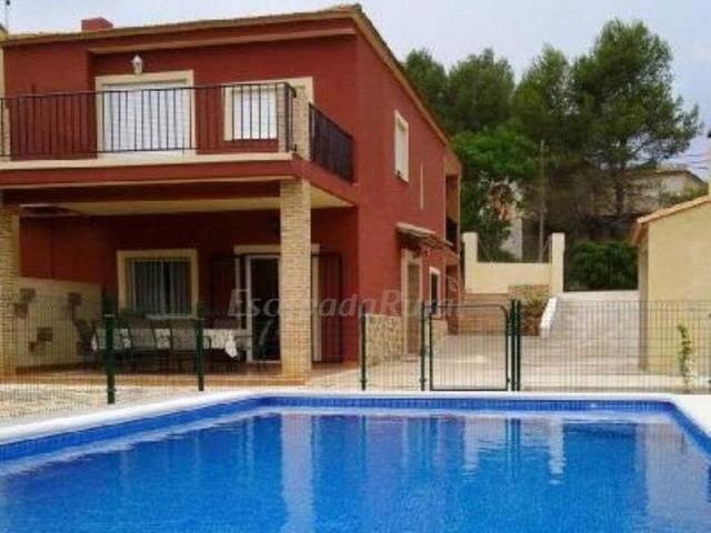 Casa en alquiler en La Canal de Navarrés, Valencia