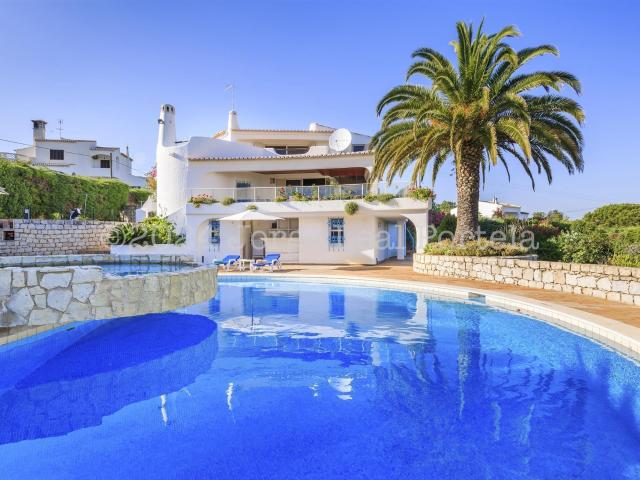 Vivenda venda em Lagoa, Faro