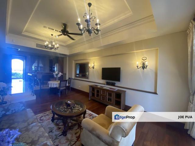 Condominium for sale in Malaka