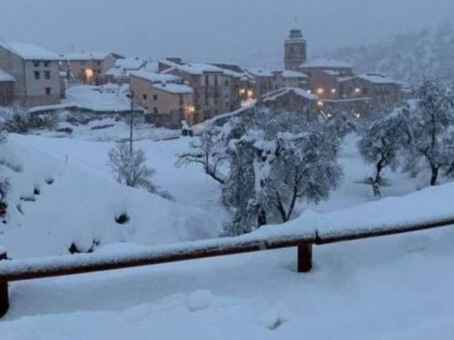 Casa en alquiler en Mirambel