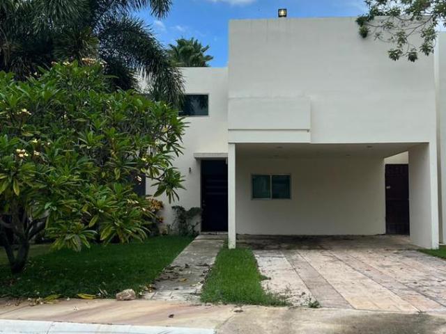 Casa en renta en Conkal