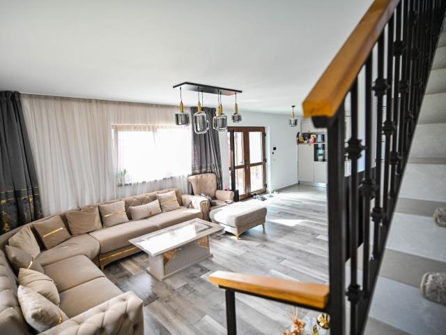 Casă închirieri în Sanpetru, Brașov