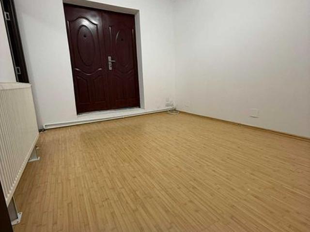 Casă închirieri