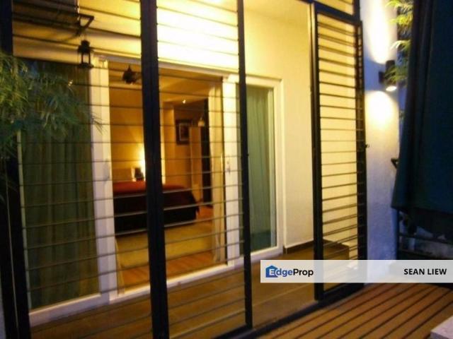 House for sale in Country Heights Damansara, Kuala Lumpur