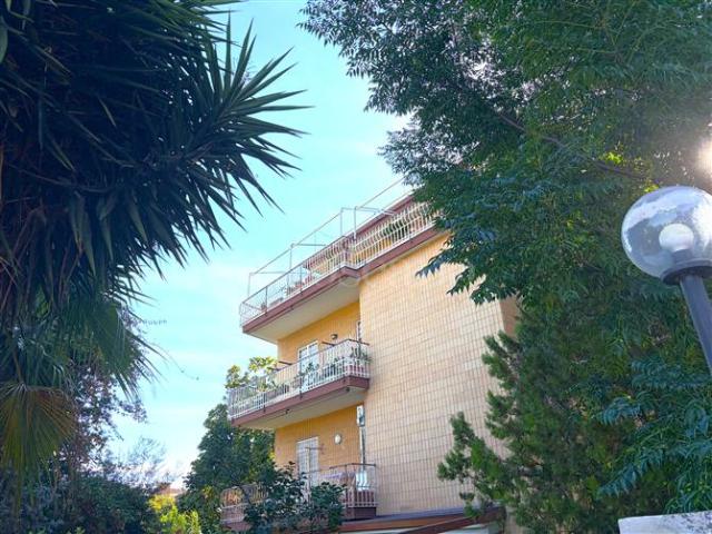 Casa in vendita a Mezzocammino, Roma
