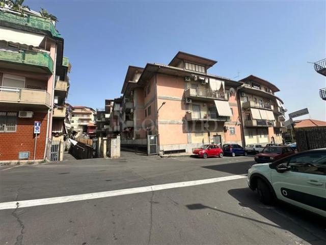 Casa in vendita a Camporotondo Etneo, Sicilia