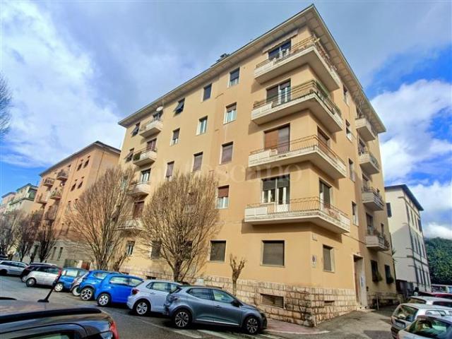 Casa in vendita a Città Giardino, Terni