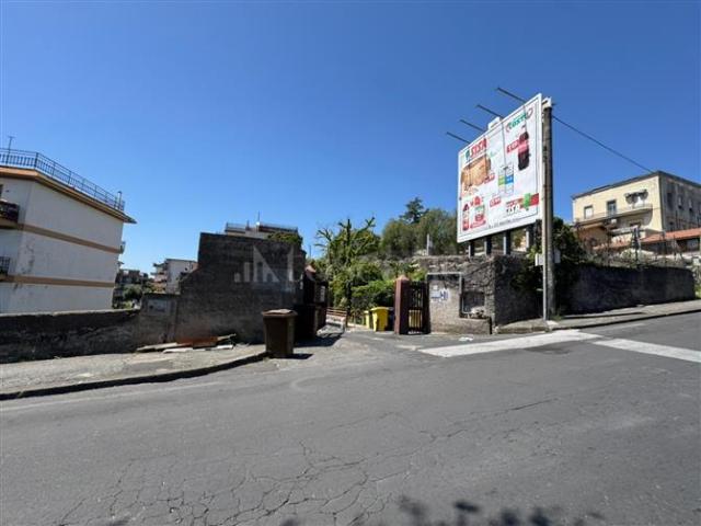 Casa in vendita a Borgo-Sanzio, Catania