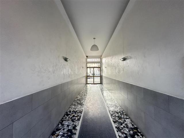Casa in vendita a Municipio 6, Milano