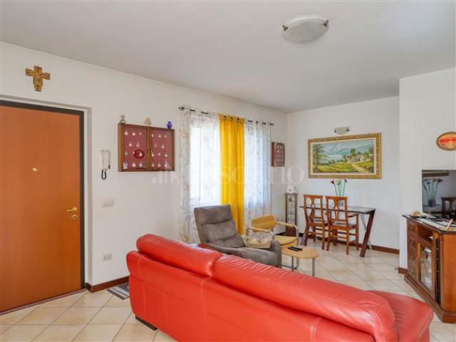 Casa in vendita a Cantúun da Pelín, Marchirolo