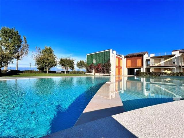 Casa in vendita a Peschiera Del Garda, Verona