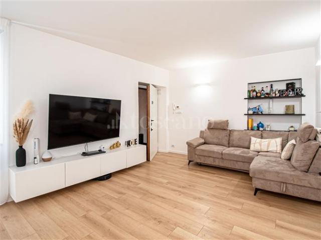 Casa in vendita a Centro Est, Serra Riccò