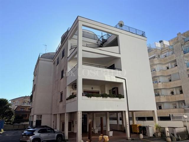 Casa in vendita a Primavera, Roma Capitale