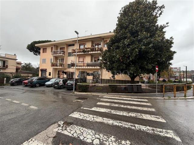 Casa in vendita a Roma Capitale, Lazio