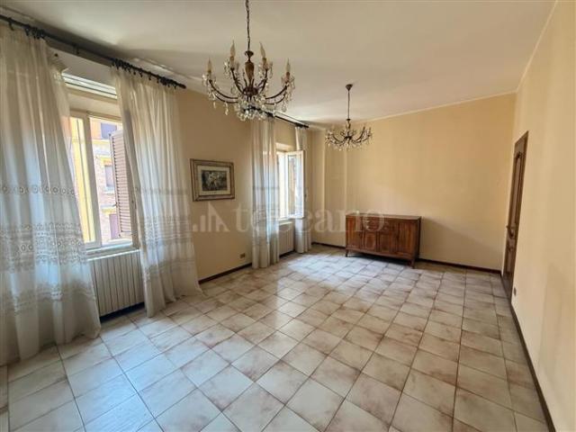 Casa in vendita a Centro Storico, Modena