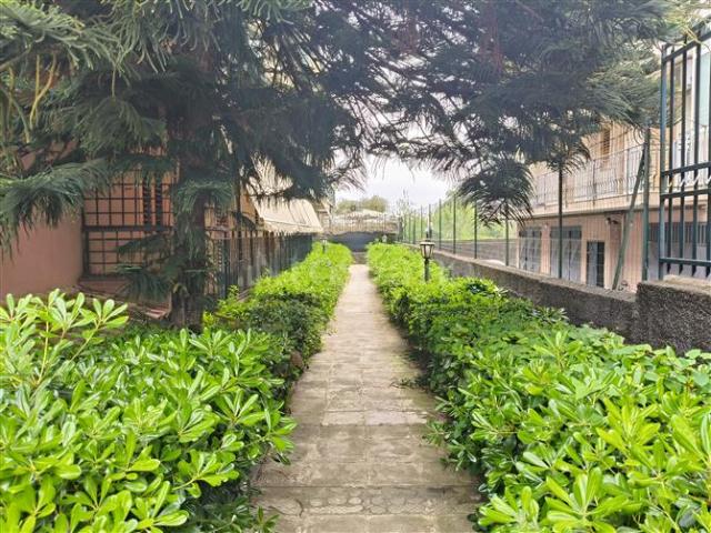 Casa in vendita a Aci Catena, Sicilia