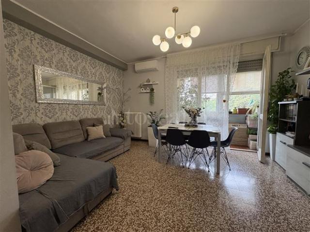 Casa in vendita a Municipio 6, Milano