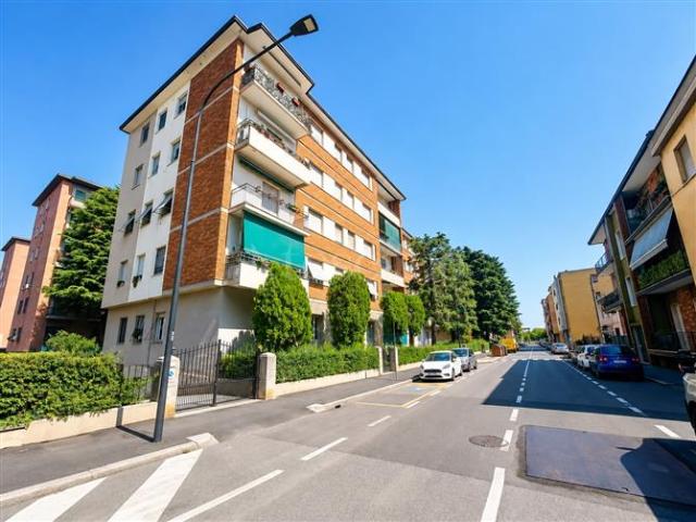 Casa in vendita a Zona Ovest, Brescia
