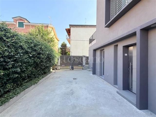 Casa in vendita a Locate Triulzi, Lombardia