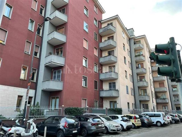 Casa in vendita a Municipio 9, Milano