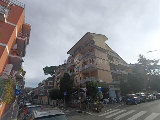 Casa in vendita a Municipio Roma XI, Roma Capitale