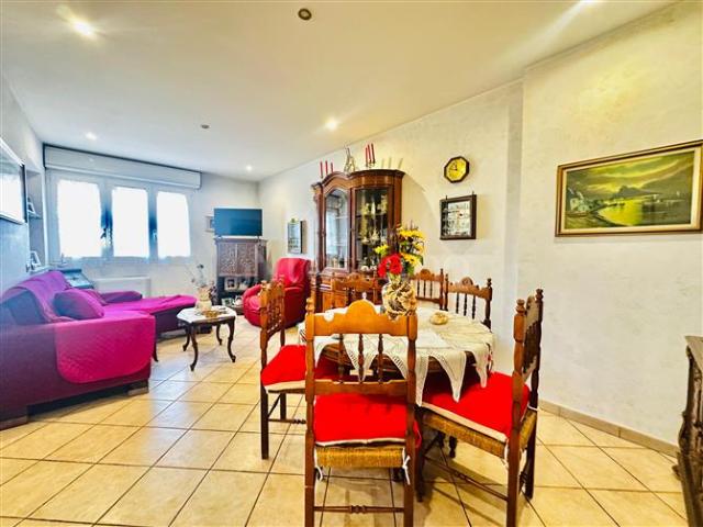 Casa in vendita a Spinaceto, Roma Capitale