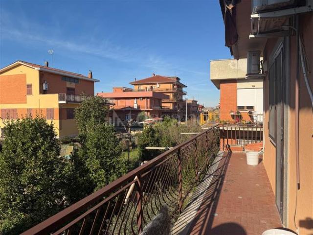 Casa in vendita a Centroni, Roma Capitale