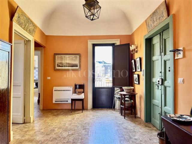 Casa in vendita a Centro storico, Catania
