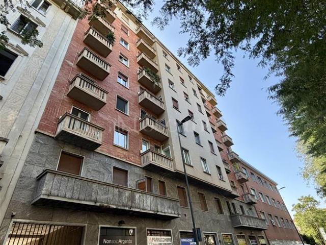 Casa in vendita a Bande Nere, Milano