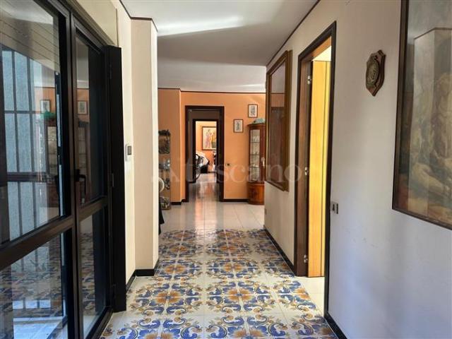 Casa in vendita a Olevano Sul Tusciano, Campania