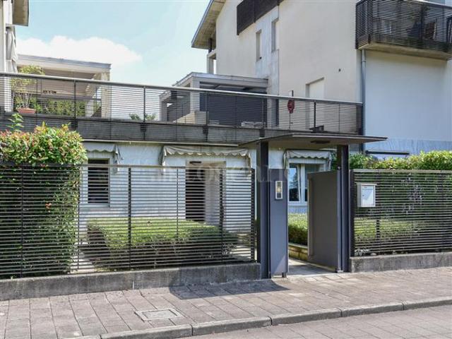 Casa in vendita a Buccinigo, Erba