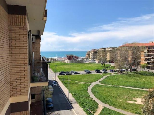 Casa in vendita a Lido di Ostia, Roma Capitale