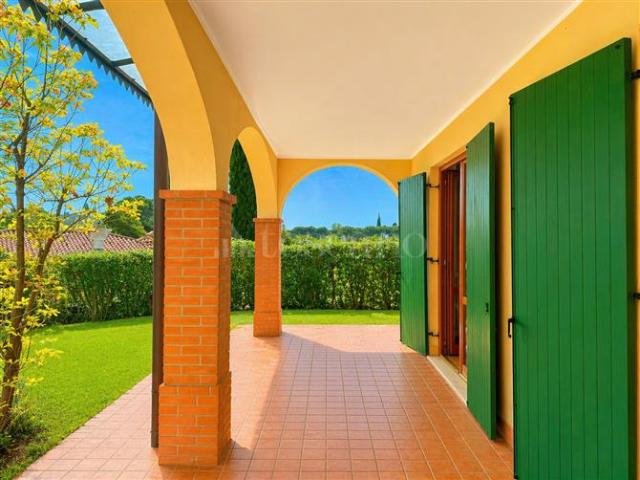 Casa in vendita a Moniga Del Garda, Lombardia