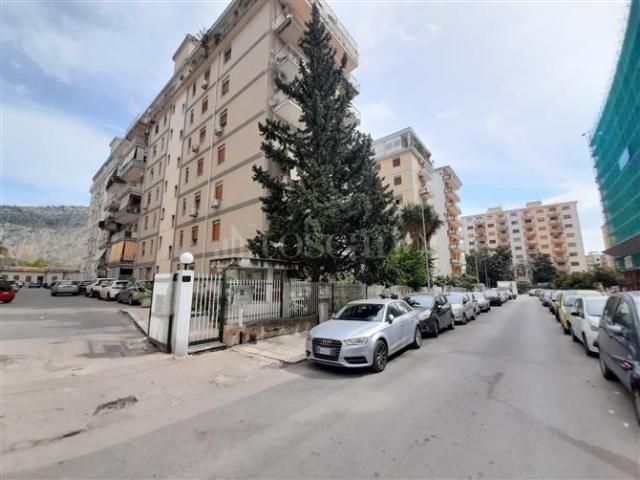 Casa in vendita a VI Circoscrizione, Palermo