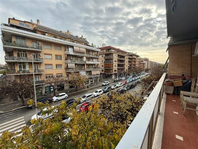 Casa in vendita a Lido di Ostia, Roma Capitale