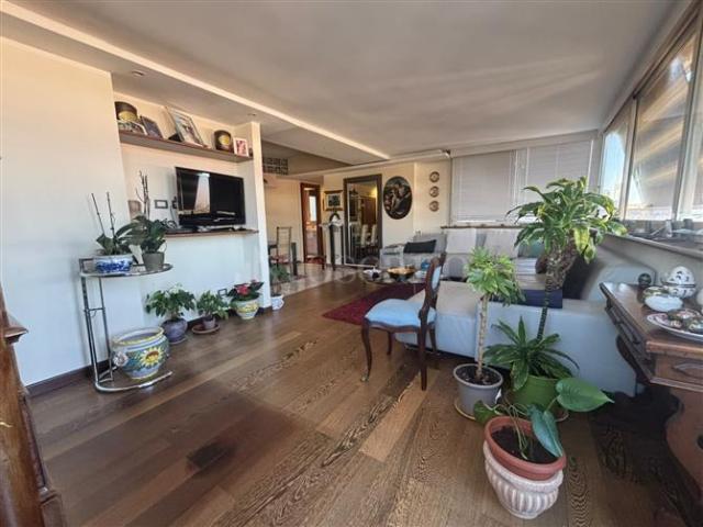 Casa in vendita a Montagnola, Roma