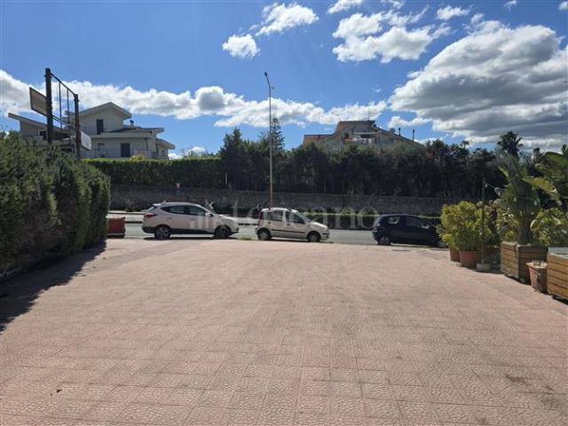 Casa in vendita a Carlentini, Sicilia