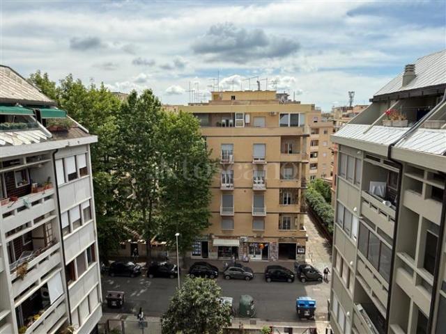 Casa in vendita a Lido di Ostia, Roma Capitale