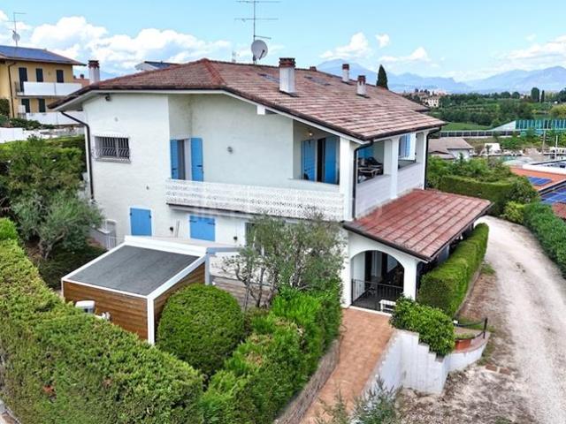 Casa in vendita a Chiodino, Desenzano Del Garda