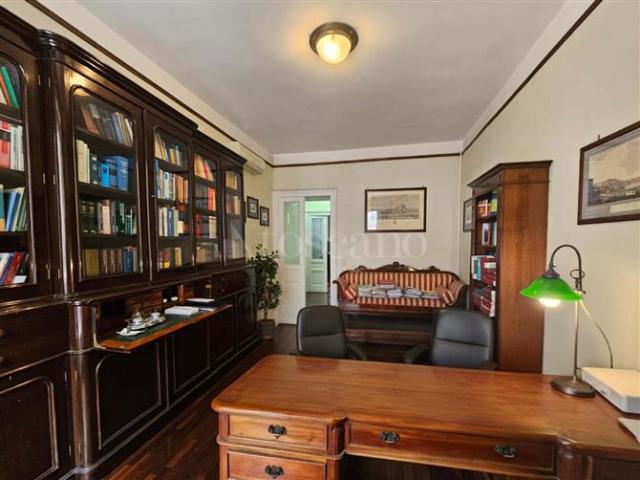 Casa in vendita a Municipalità 1, Pizzofalcone