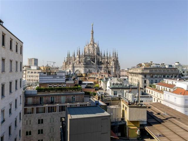 Casa in vendita a Municipio 1, Milano