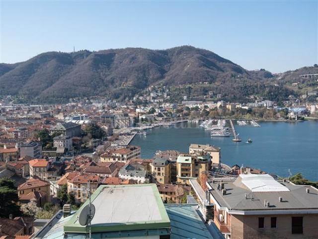 Casa in vendita a Sant'Agostino, Como